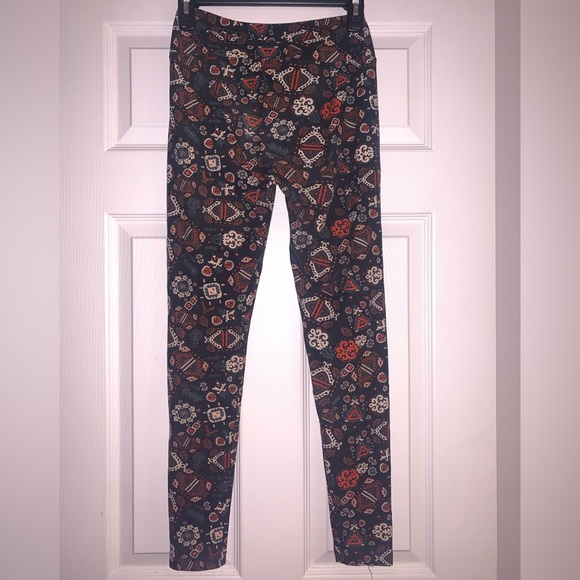 LuLaRoe leggings all one size various patterns bundle 6 pairs - Picture 3 of 13